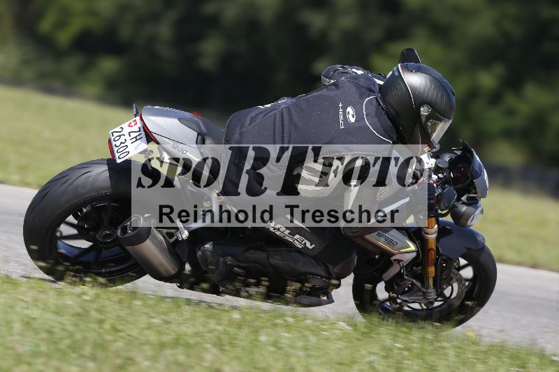 /Archiv-2025/26 11.06.2025 Peter Studer have fun ADR/Gruppe gelb/90